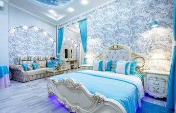 Фото номера 1-комнатный номер люкс №6 Гостевой дом Flat-Luxe г. Йошкар-Ола 2